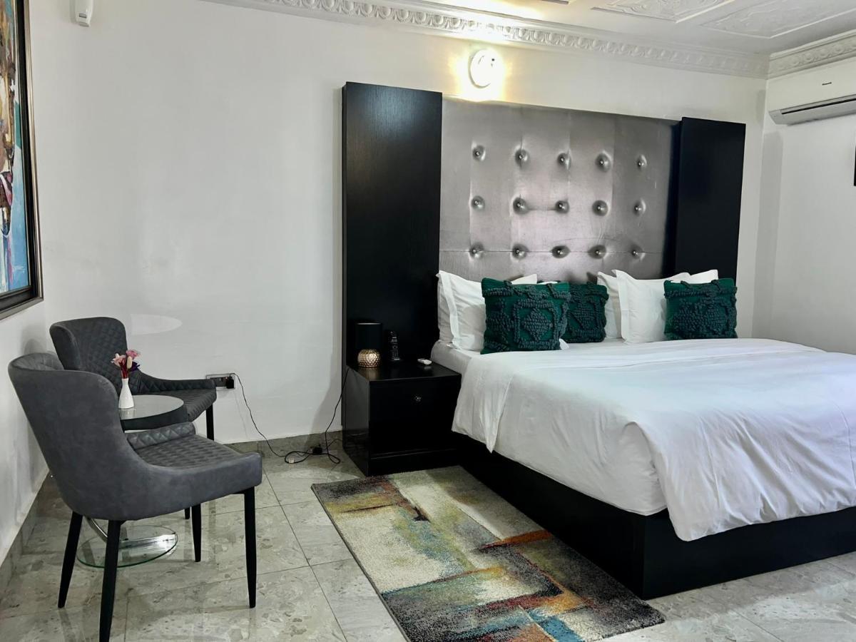 Urban Rootz Hotel Abuja Kültér fotó