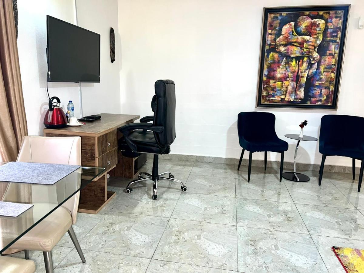 Urban Rootz Hotel Abuja Kültér fotó