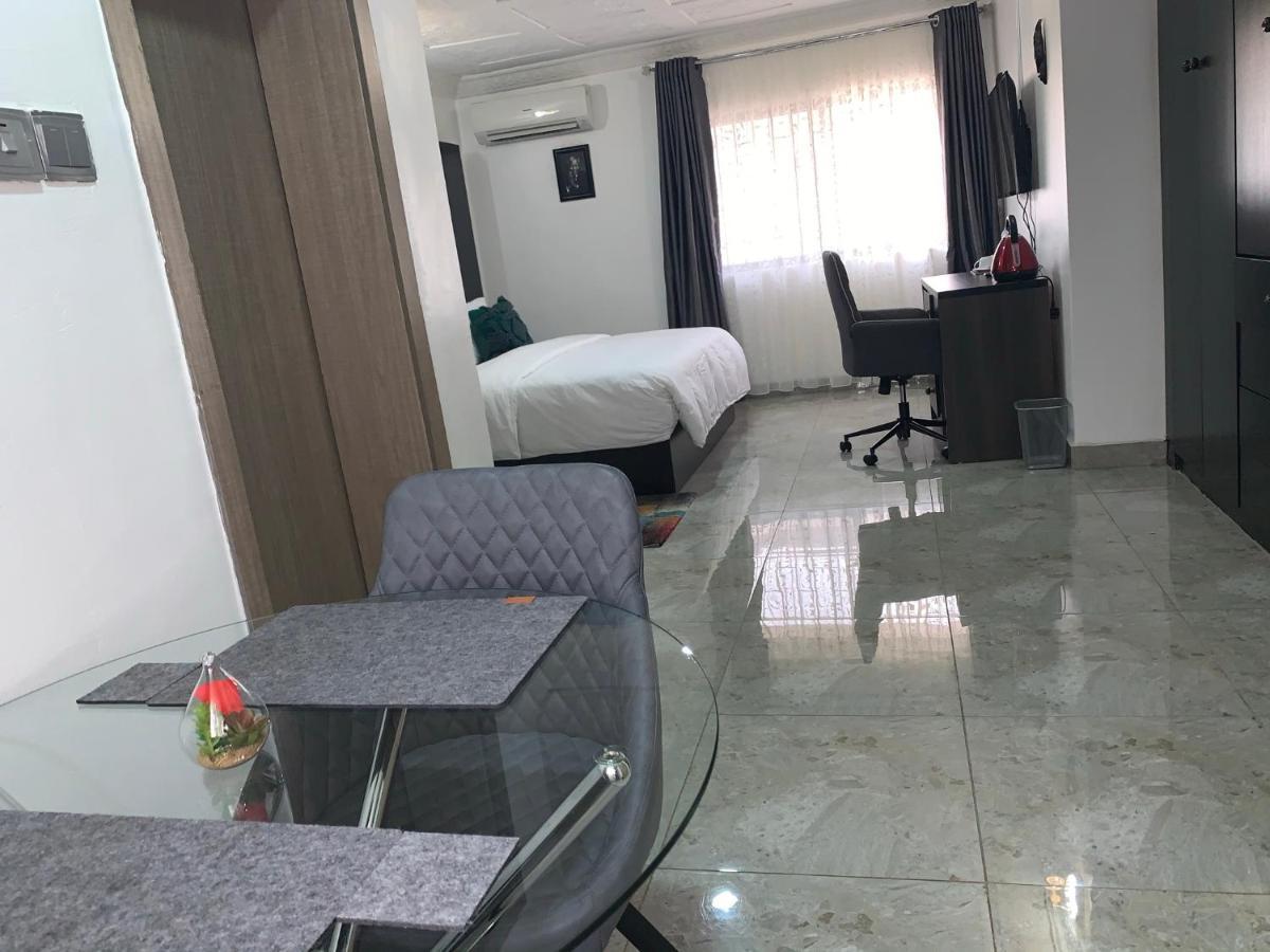 Urban Rootz Hotel Abuja Kültér fotó
