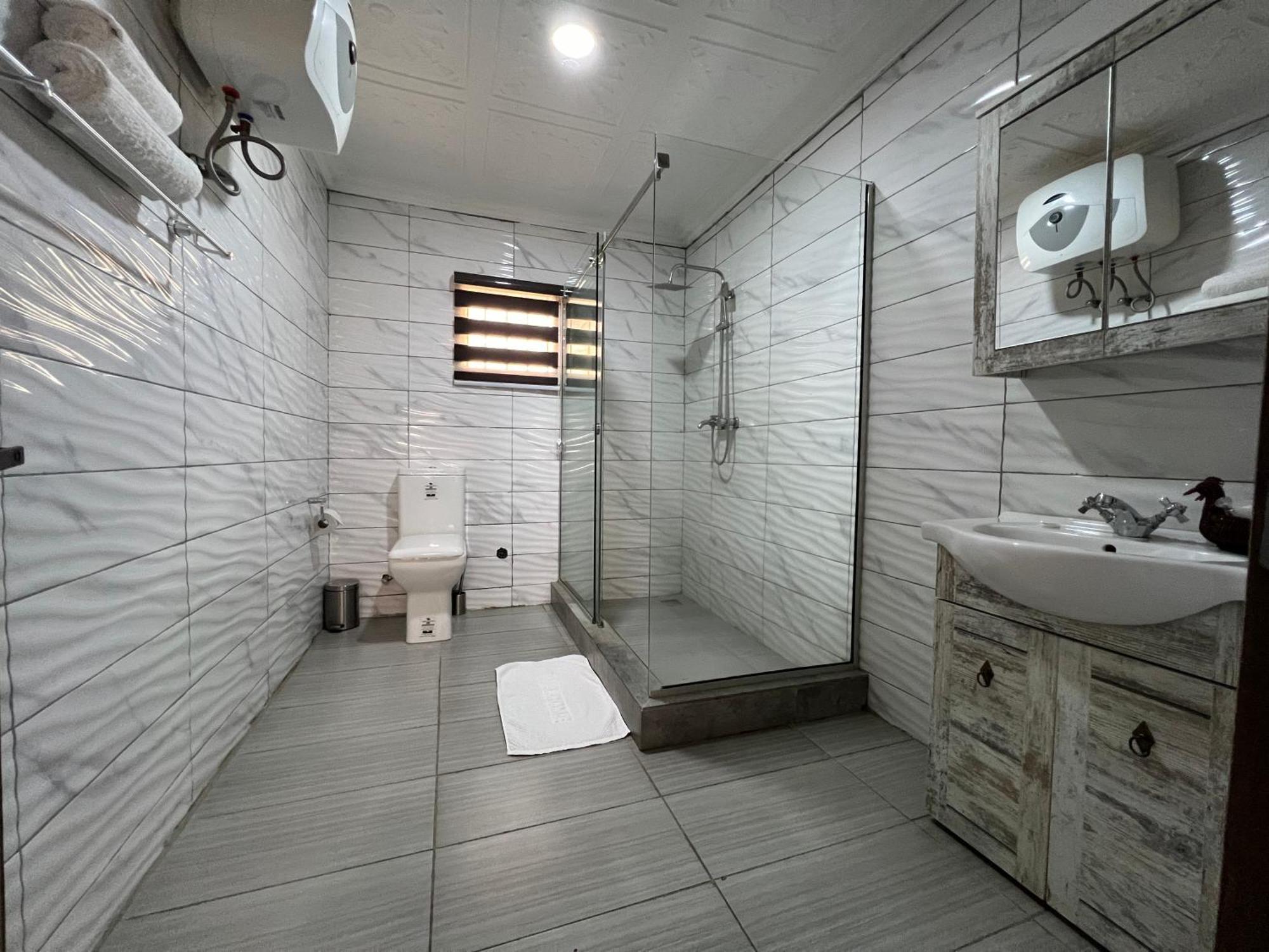 Urban Rootz Hotel Abuja Kültér fotó