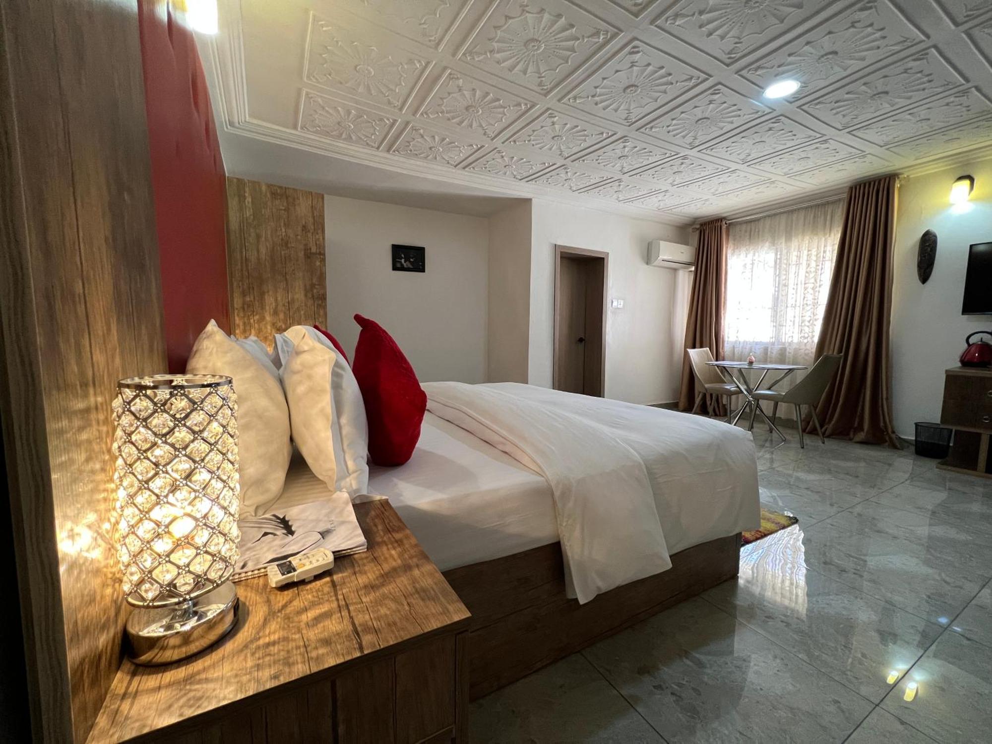 Urban Rootz Hotel Abuja Kültér fotó