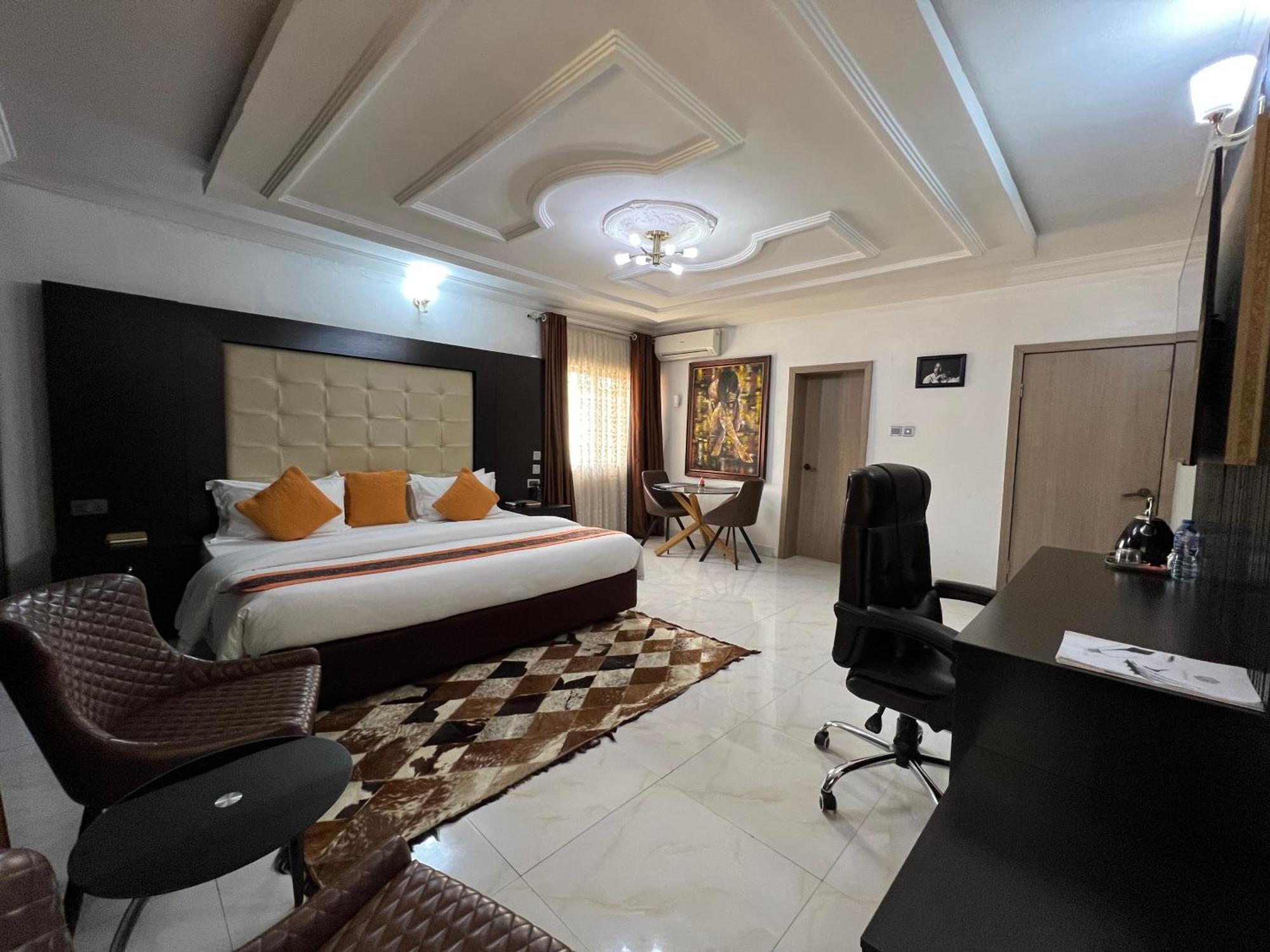 Urban Rootz Hotel Abuja Kültér fotó