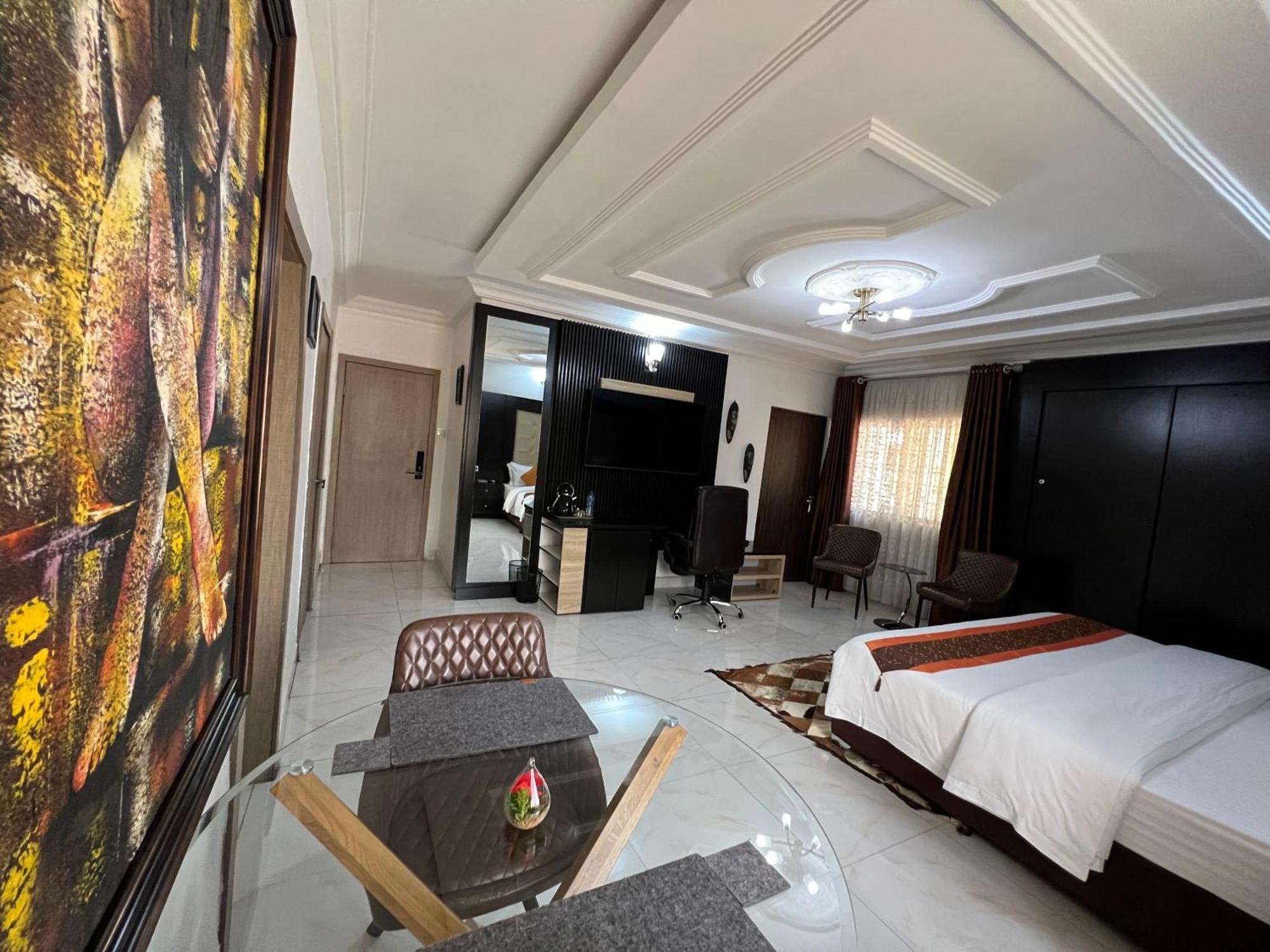 Urban Rootz Hotel Abuja Kültér fotó