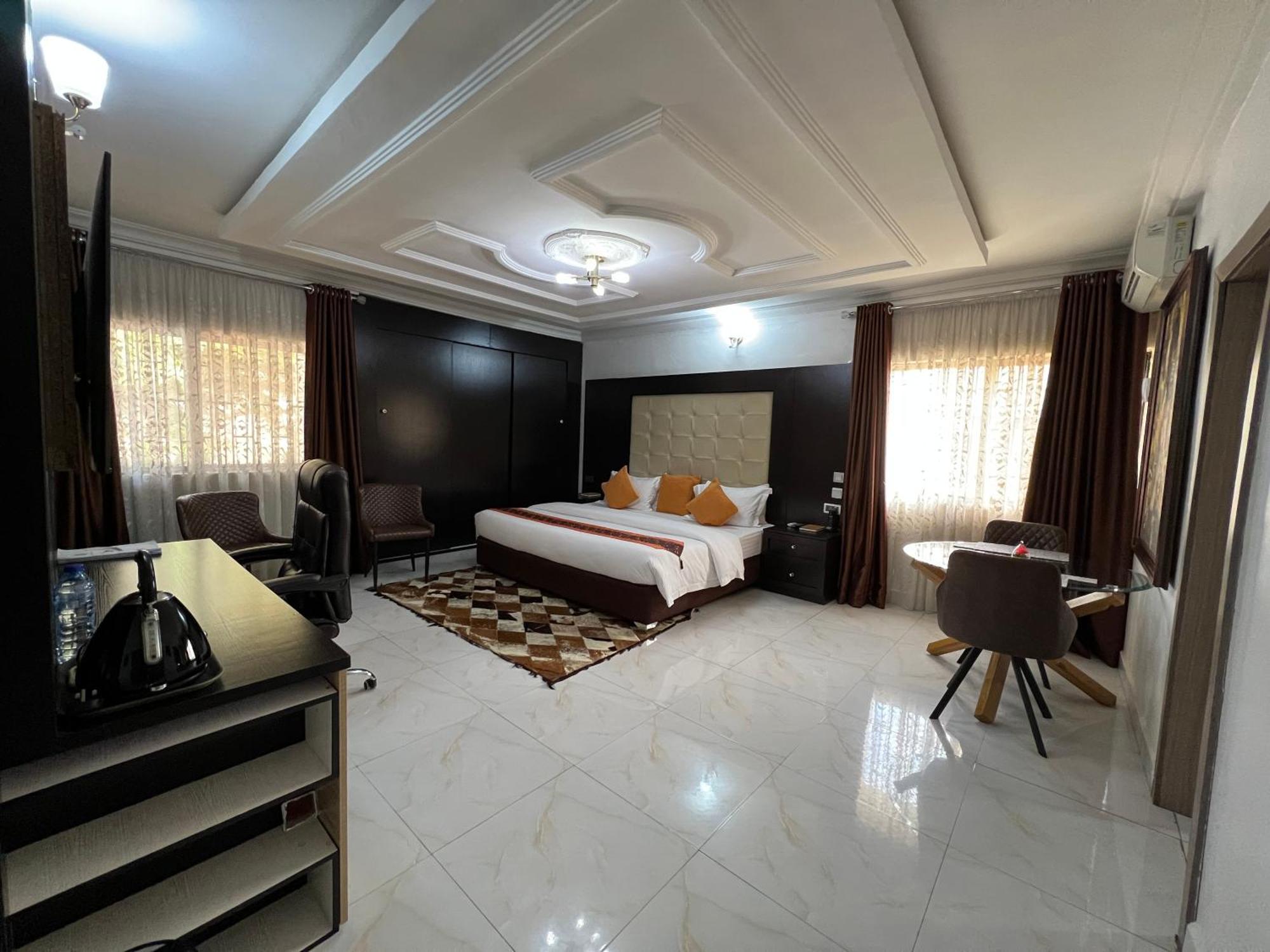 Urban Rootz Hotel Abuja Kültér fotó
