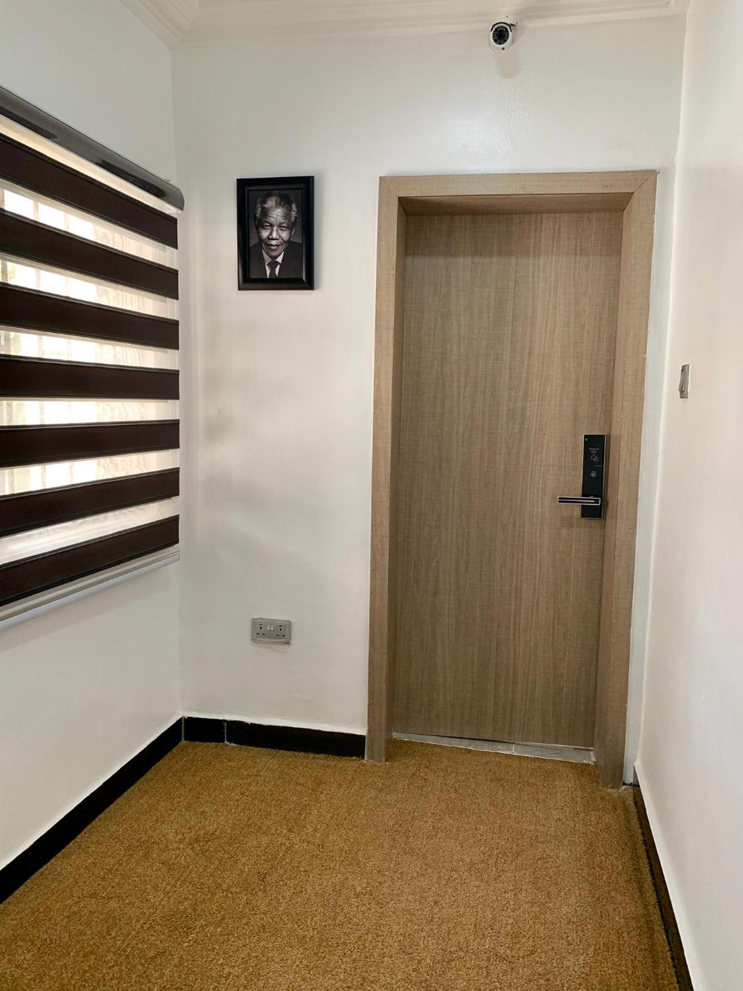Urban Rootz Hotel Abuja Kültér fotó